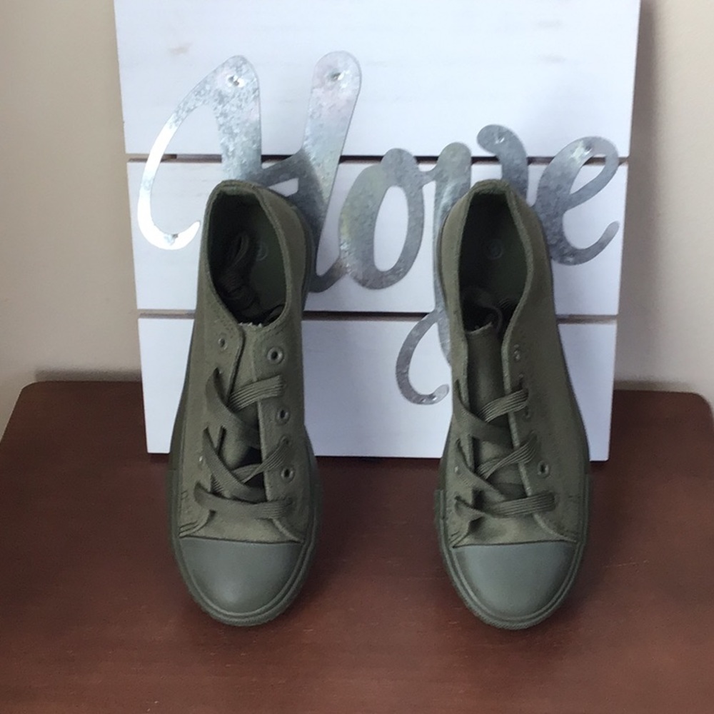 New Olive color Sneakers